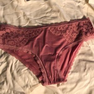 Victoria’s Secret Body by Victoria panty